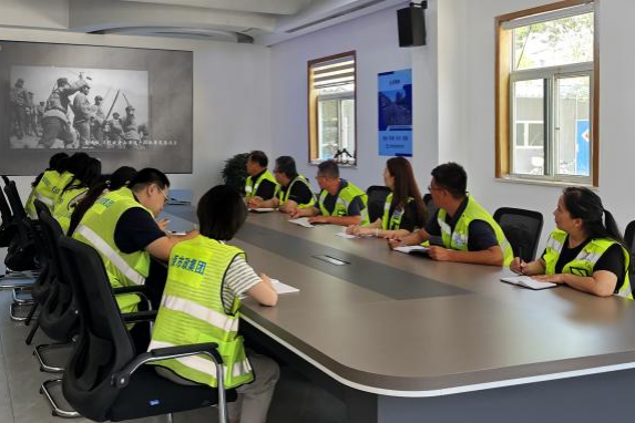 太原市政集团一公司党支部开展“重温抗战历史践初心  深学论述精神提质效”主题党日