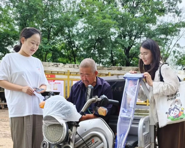 太原阳曲县黄寨镇：有爱无碍  送“辅”上门