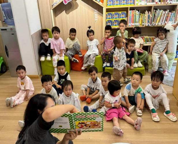 太原万柏林区兴华街道：亲子伴读温情漾  豆趣萌发生活意