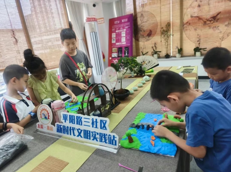 太原小店区平阳路三社区：暑托班特色课程解决“看孩难”