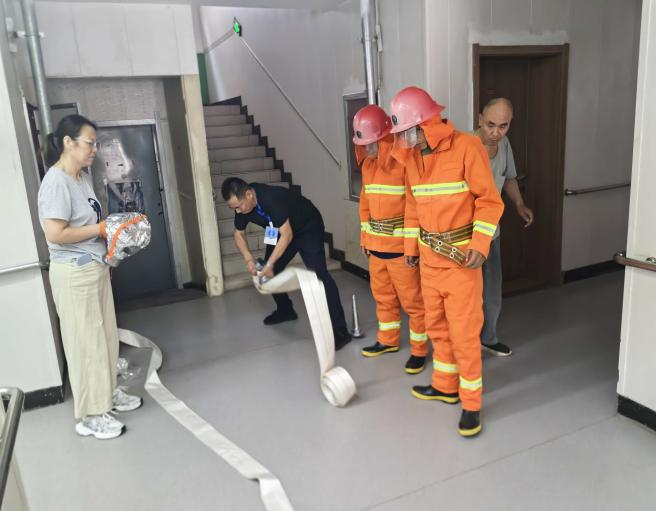 太原万柏林区民政局：拉响实战警报  练筑生命防线