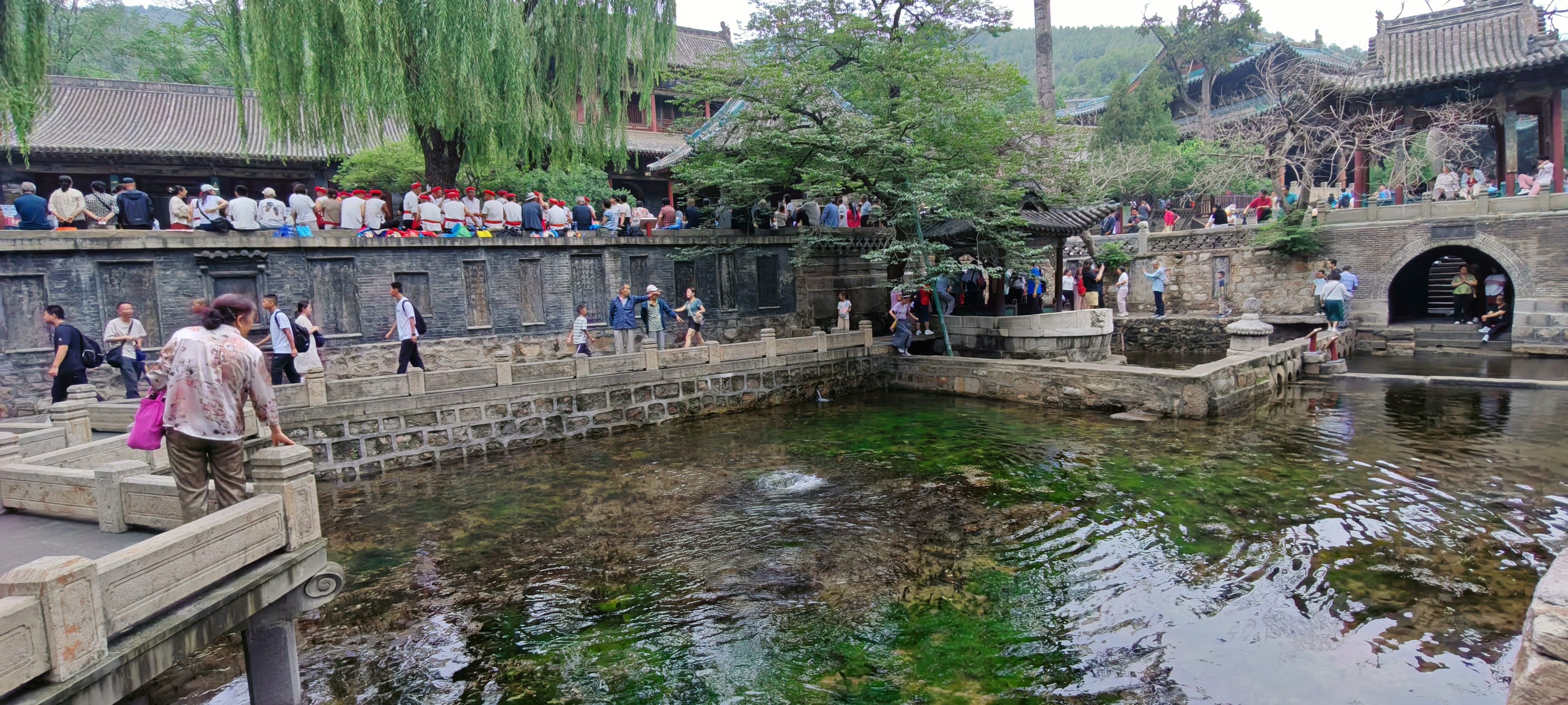 太原晋祠博物馆暑期人气爆棚