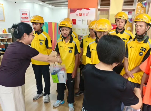 太原小店区深入开展“7·17骑士节”慰问活动  推进新兴领域友好场景建设