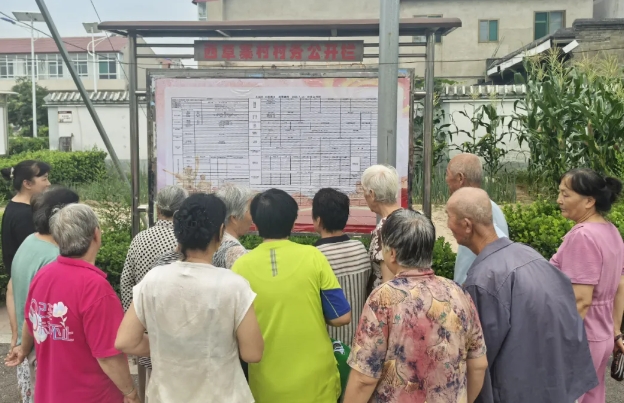 太原小店区刘家堡乡：三务公开“阳光行”绘就乡村 “清廉图”