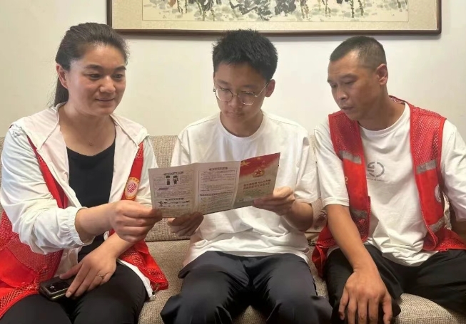 太原迎泽区柳巷街道：吹响征兵“集结号”