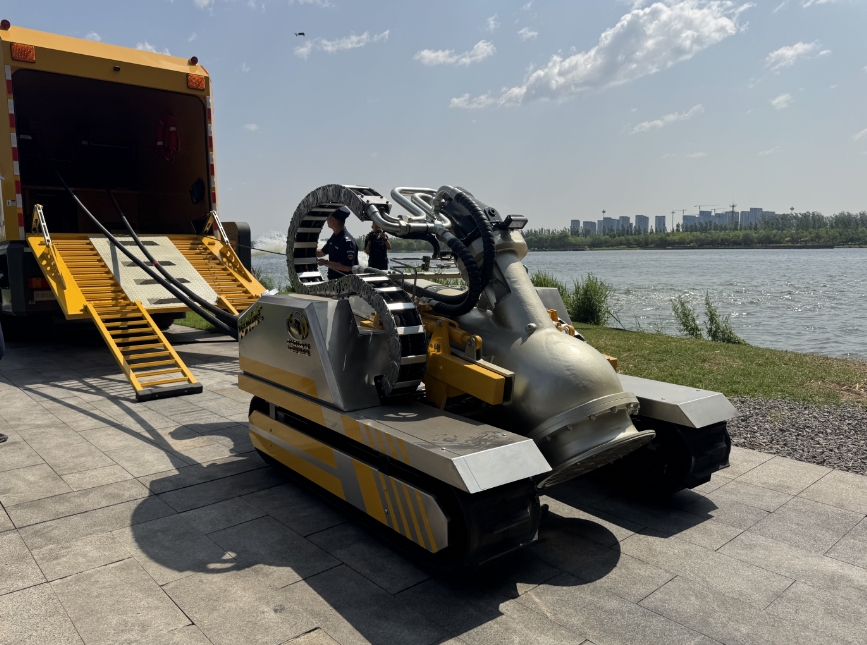 太原城管：三位一体协同模式  做好防汛应急工作