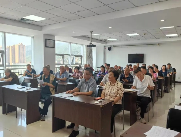 晋中灵石县委老干部局多点发力加强离退休干部党组织书记后备队伍建设