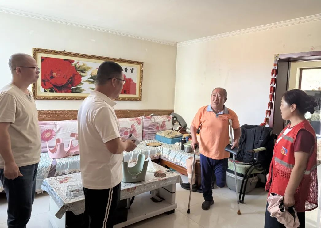 太原万柏林区王化街道：评估适老化改造  精准服务老年人