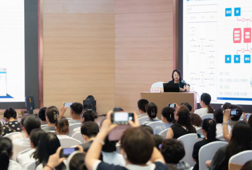 太原万柏林区医保局开展“医保讲堂”巡讲活动