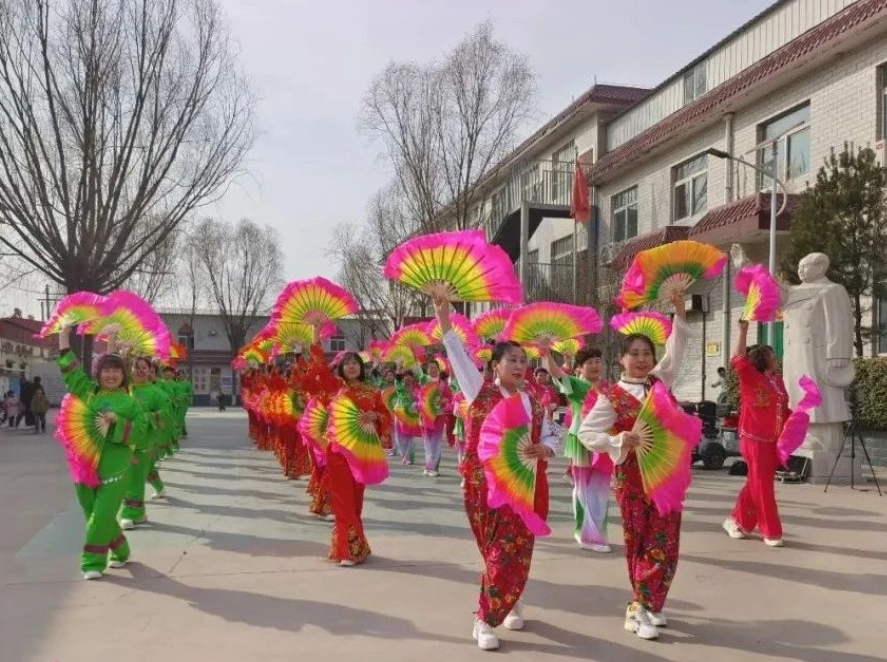 太原小店区东峰社区：舞动非遗乡情  共筑文明乡风