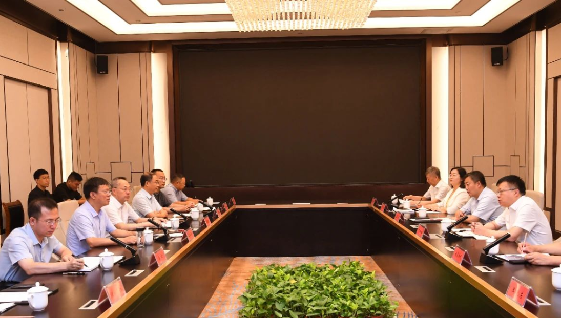 临汾市政府与山东科技大学举行工作会谈