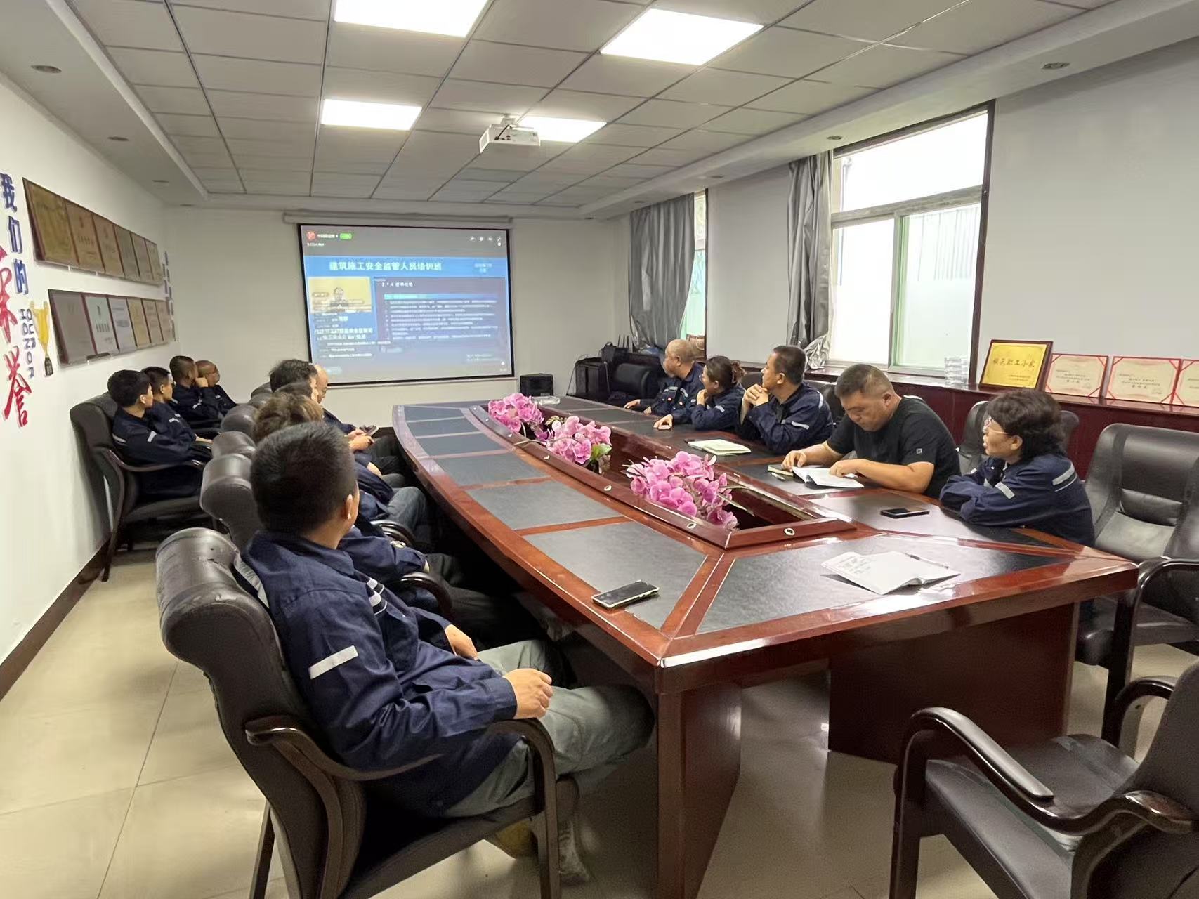 筑牢安全基石  护航高质量发展——太原市政集团沥青拌和厂启动灭火器更换及培训工作