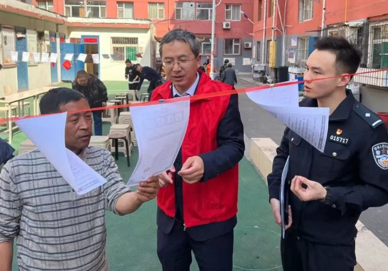 太原迎泽区柳巷街道铁匠巷社区：打造“法治邻里圈”，让法治阳光温暖心田