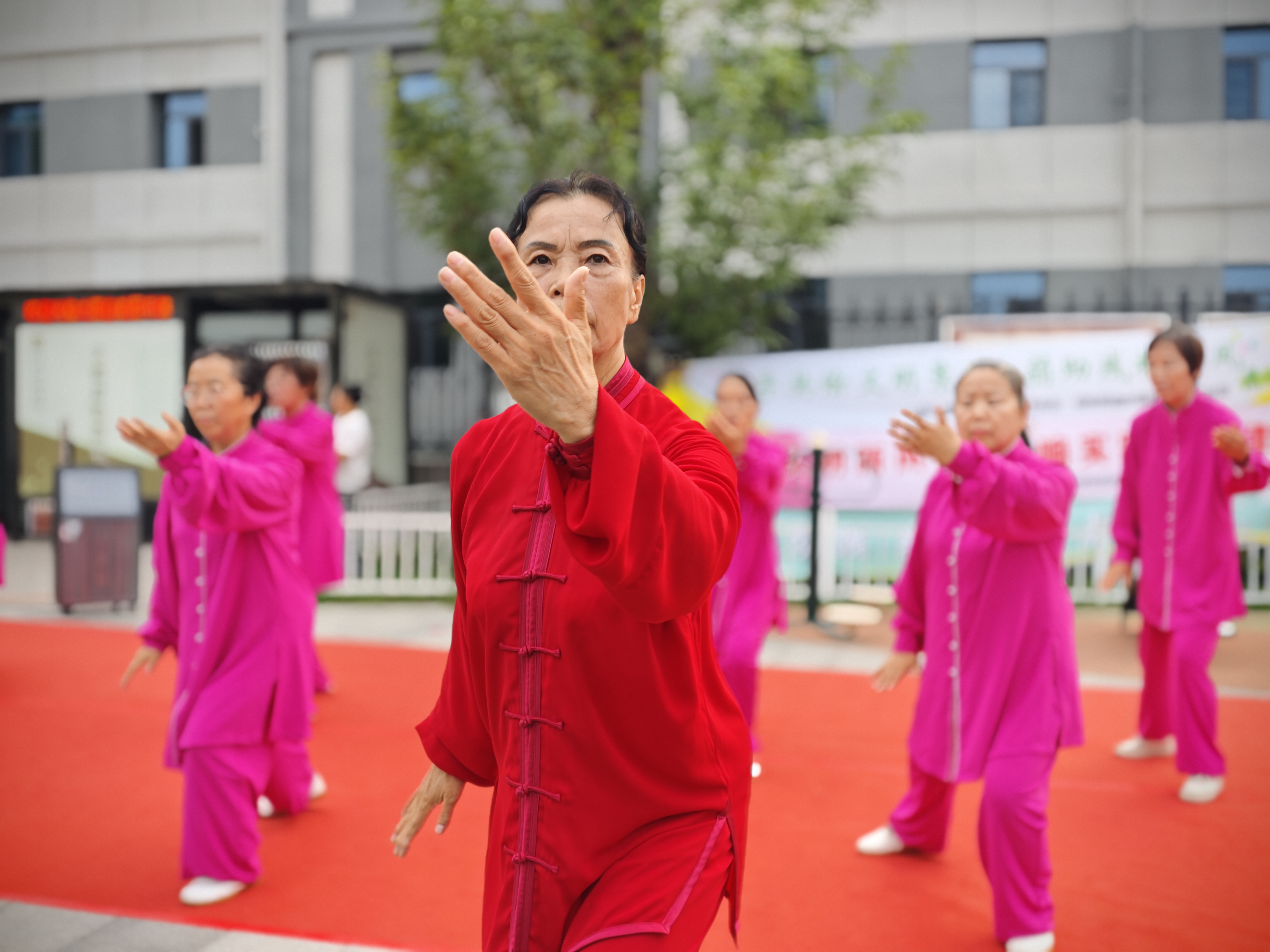 太原杏花岭区巨轮街道：舞动文明新风尚  唱响实践主旋律