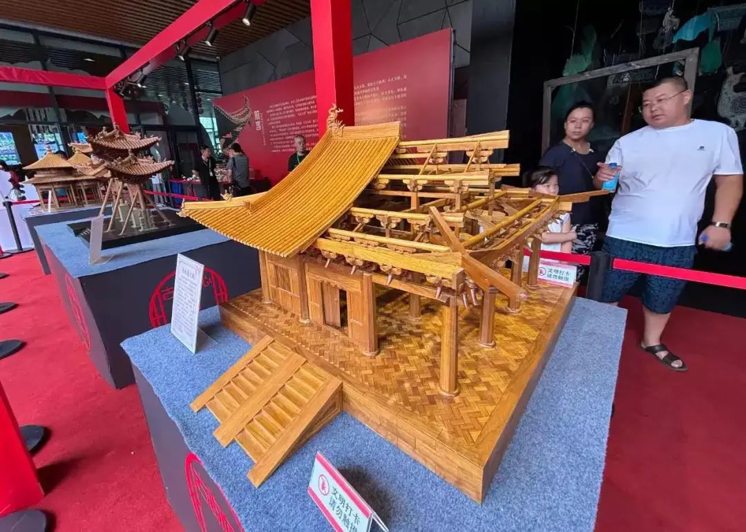 微信图片_2025-08-18_213352_903.jpg 微信图片_2025-08-18_213352_903.jpg