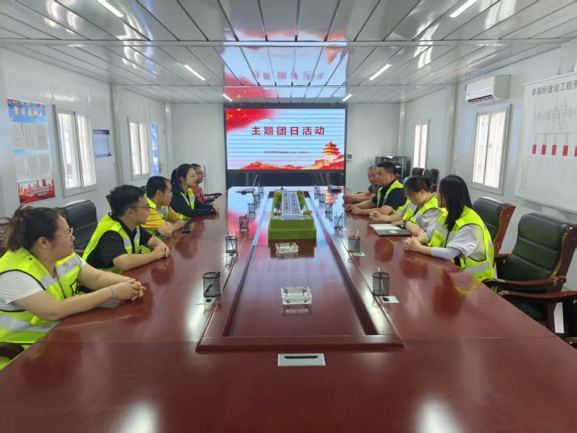 太原市政集团八公司团支部组织团员青年开展“学讲话  悟思想”主题团日活动