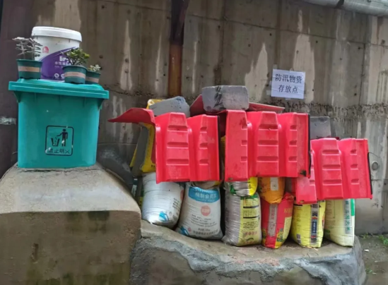 从“雨天蹚水”到“汛期无忧”，太原尖草坪区古城街道名都社区风雨中彰显“民呼我应”