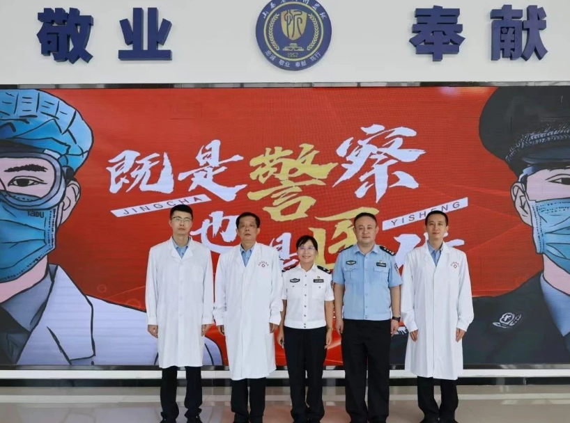 致敬高墙内的白衣卫士！忻州监狱开展“中国医师节”座谈会