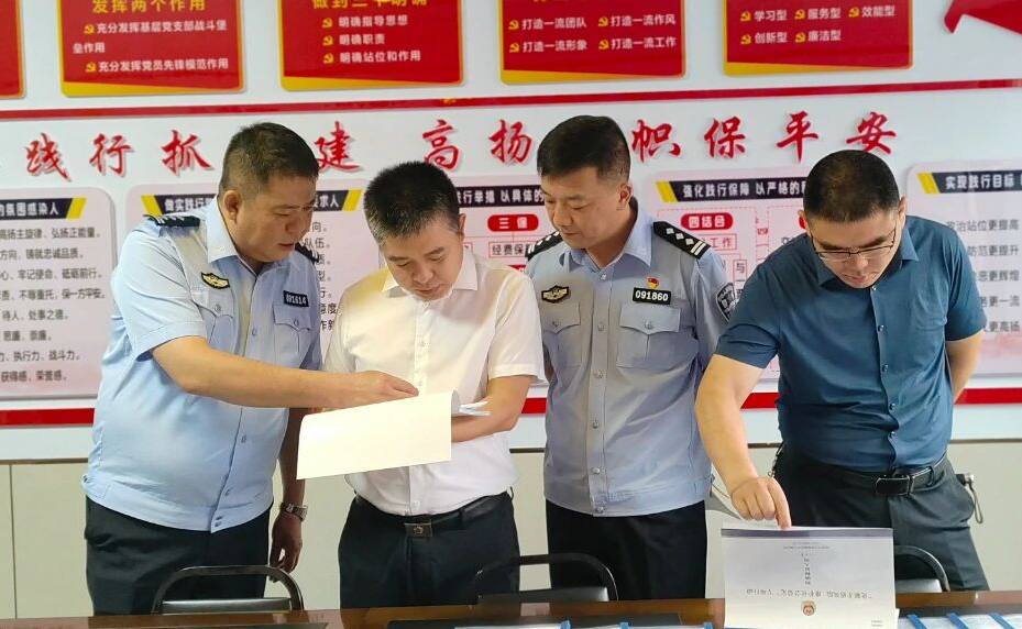 运城河津：李冬青深入城区所调研指导工作