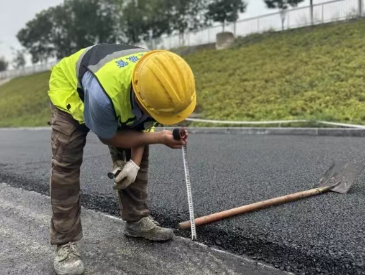 太原：晋阳大道太古路辅路旧貌换新颜