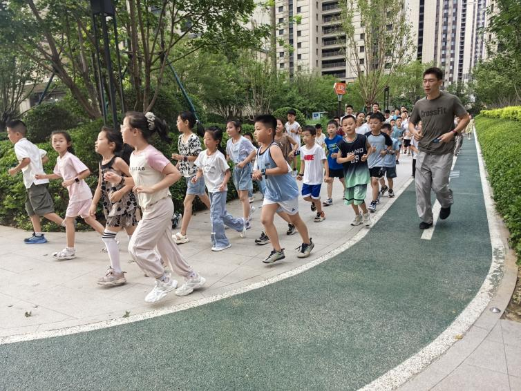 太原万柏林区南寒街道：“社区小合伙人”上线　让青春力量赋能基层治理