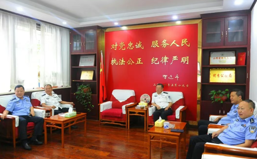 临汾直属公安组织全警收听收看9.3阅兵实况并引发强烈反响