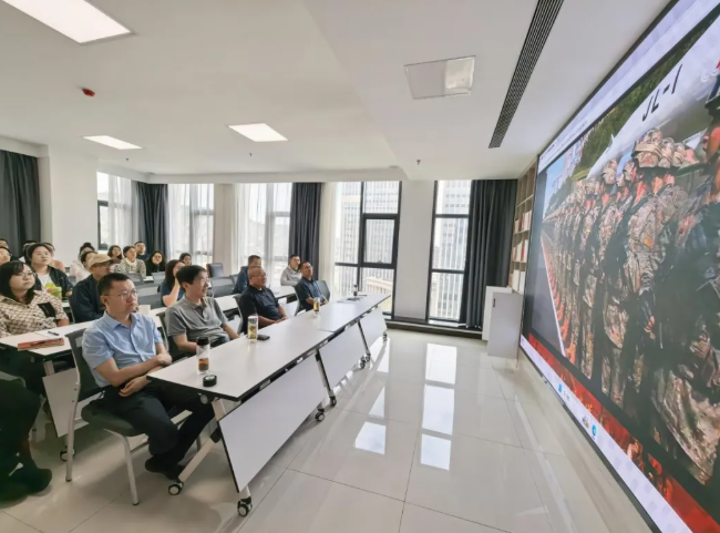 铭记历史 珍爱和平——吕梁市人社局开展系列活动庆祝中国人民抗日 战争暨世界反法西