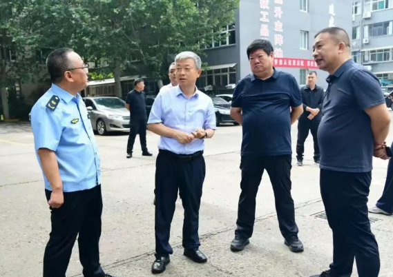 临汾尧都区：于乐以“四不两直”方式督导环保工作