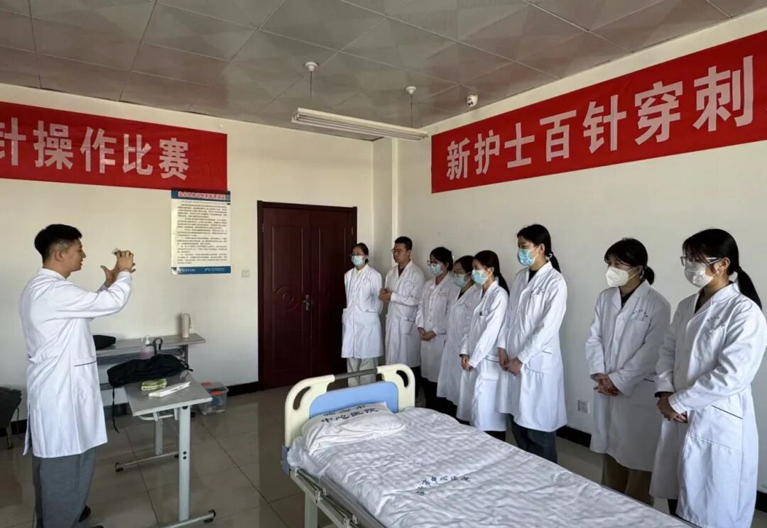 致敬临汾市中心医院白衣“师”者