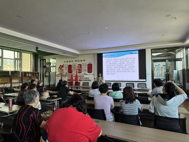 太原万柏林区下元街道：中医刮痧进社区  贴心服务暖民心