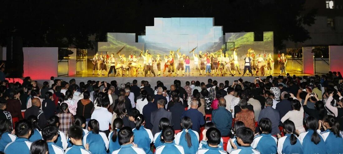 红色经典舞剧《吕梁英雄传》在吕梁临县震撼上演