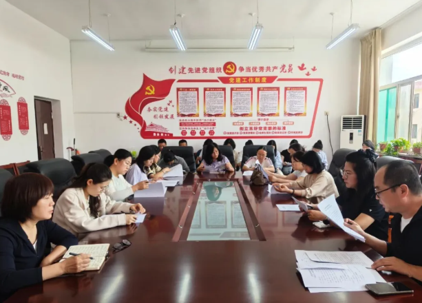 青蓝结对传帮带  匠心传承谱新篇——吕梁市特殊教育学校“青蓝工程”正式启动