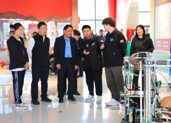 沉浸式感受科技魅力！太原尖草坪区2025年“全国科普月”主场活动举行