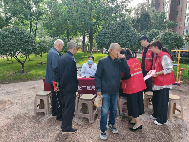 太原万柏林区神堂沟街道聂家山社区：义诊进社区  健康伴您行