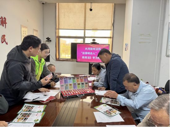 河南郑州：禁毒知识进基层 法治护航保平安738.png