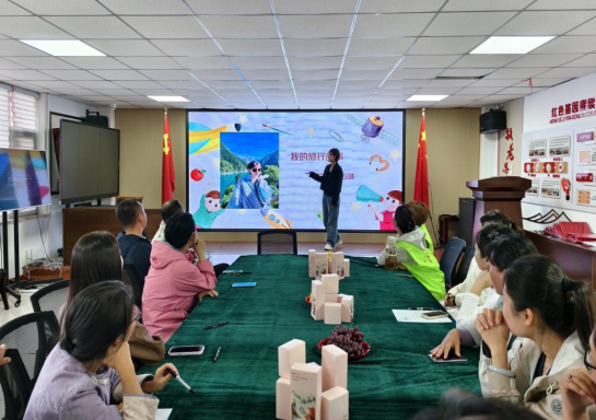 太原万柏林区长风西街街道：旅韵迎国庆  邻里乐相融