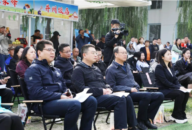 太原迎泽区举办2025年“中国农民丰收节”庆祝活动