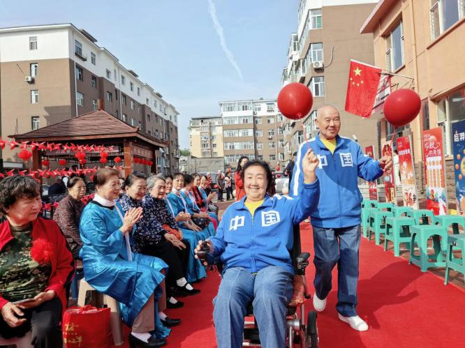 家风拌月浓，党情润滨汾——太原万柏林区滨汾苑社区双节文艺汇演暨反诈宣传活动