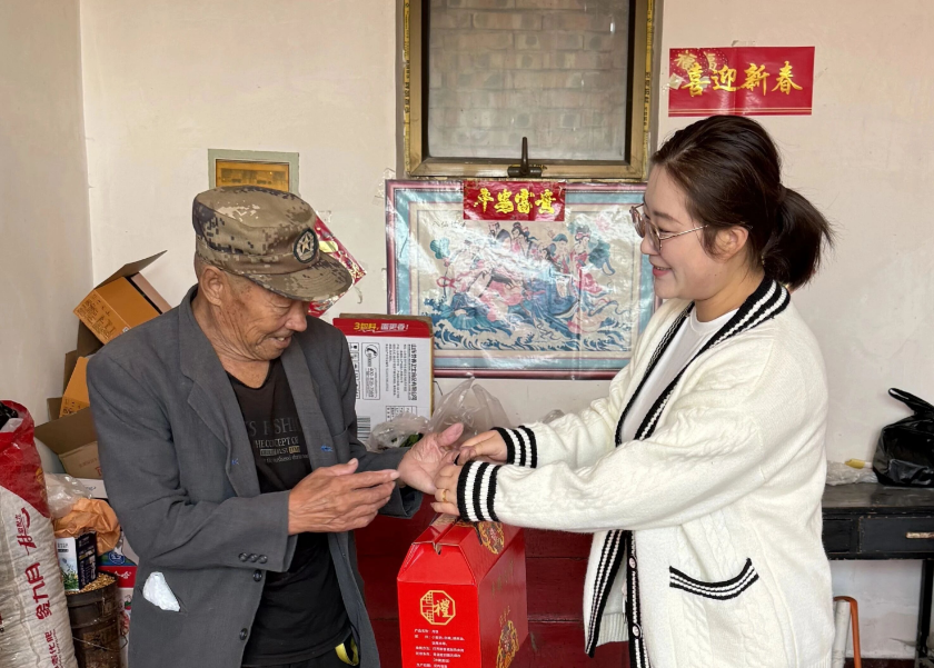 情暖中秋，心系帮扶村——大同云州区委政法委开展走访慰问活动