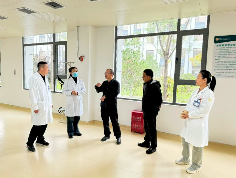 吕梁市第一人民医院开展国庆节、中秋节前安全生产大检查