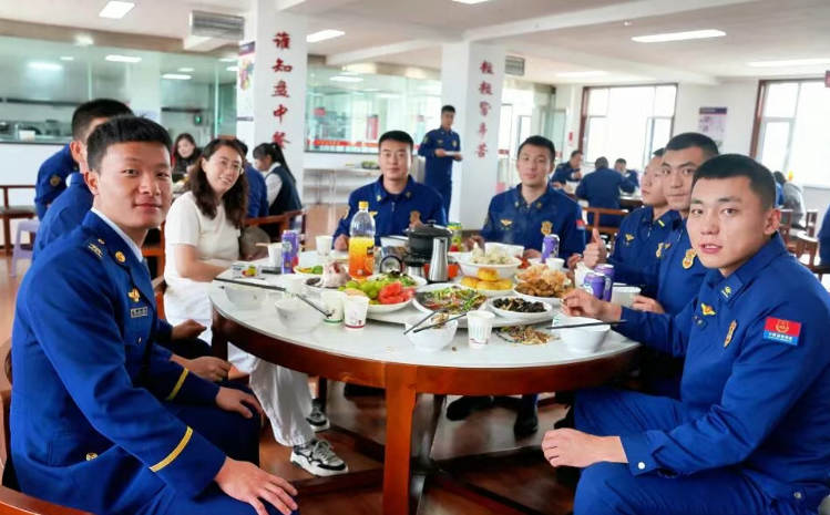 朔州消防：心系一线  情暖中秋