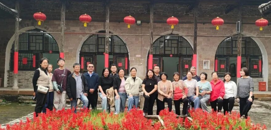 吕梁临县：五十余组家庭齐聚孙家沟  山村艺术馆成跨城游客“惊喜打卡地”