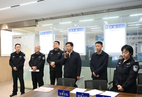 临汾安泽：陈伟在县公安局专题调研社会面整体防控等重点工作