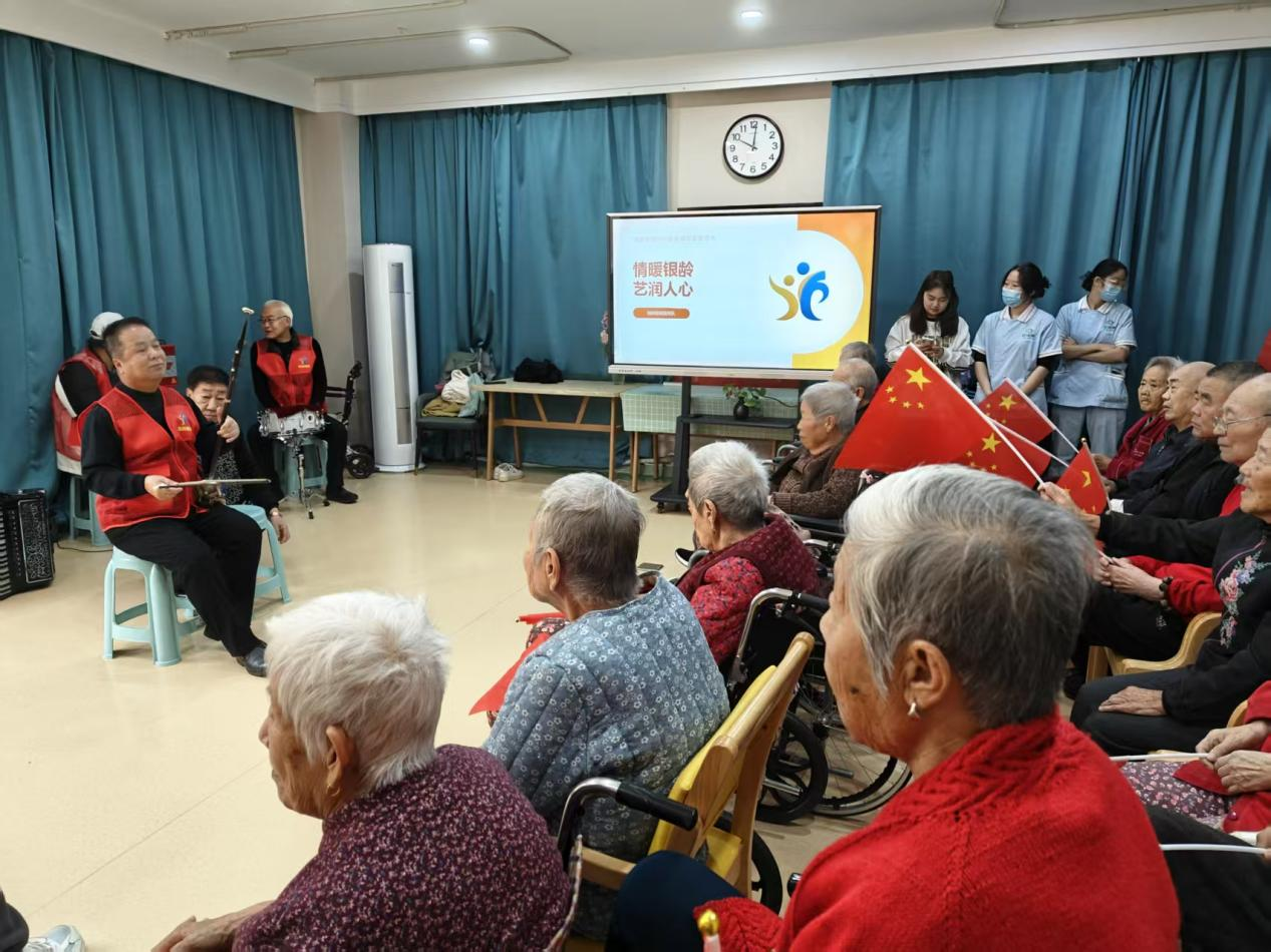 太原万柏林区：情暖银龄传美德  艺润人心促孝亲