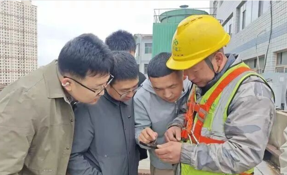 以学促干  筑牢安全防线——中国联通吕梁市分公司扎实推进雷霆行动与基站巡检工作