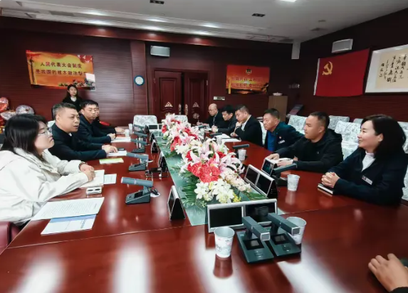 吕梁市委社会工作部部长赵建喜一行莅临市河南商会调研指导