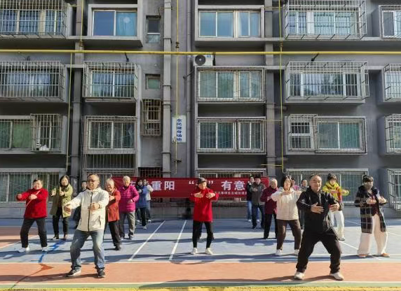 太原尖草坪区古城街道、南寨街道、新城街道这些重阳敬老活动，让关爱“直达”老人身边