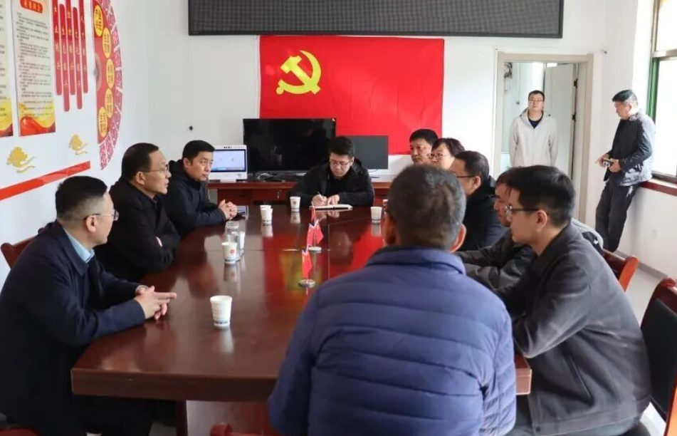 忻州静乐：居清平在段家寨乡和神峪沟乡调研