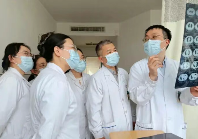 气管肿瘤切除，打通生命气道！临汾市中心医院呼吸科支气管镜介入技术再突破