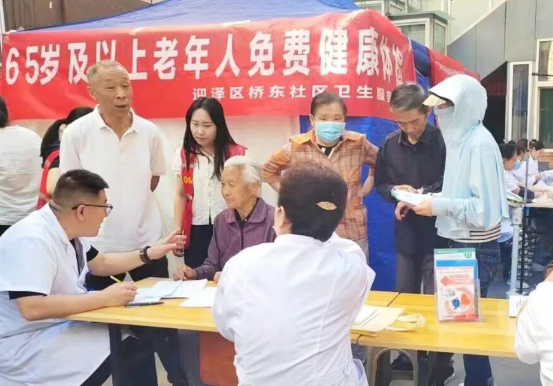 太原迎泽区桥东街道东岗社区：“周四解忧行”，让“民意”变“满意”